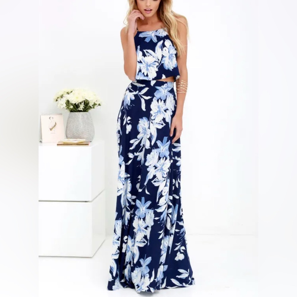Lulus Love for Lanai Navy Blue & White Floral Print Two Piece Maxi Dress Sz L